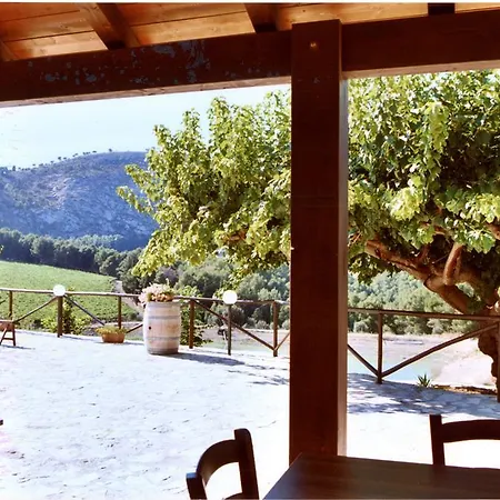 Tenute Pispisa Segesta Alloggio per agriturismo Calatafimi