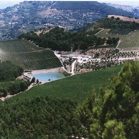 Tenute Pispisa Segesta Alloggio per agriturismo Calatafimi