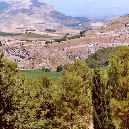 Farma Tenute Pispisa Segesta